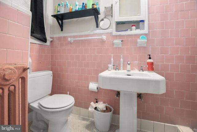 1717 HIGHLAND RD, Fredericksburg, VA 22401