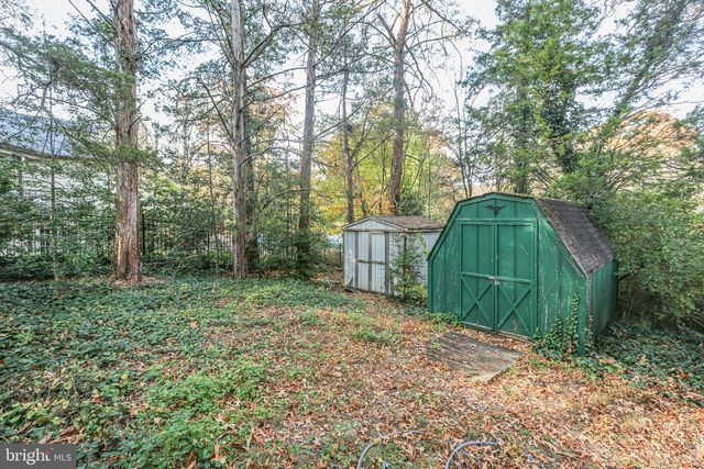 1717 HIGHLAND RD, Fredericksburg, VA 22401