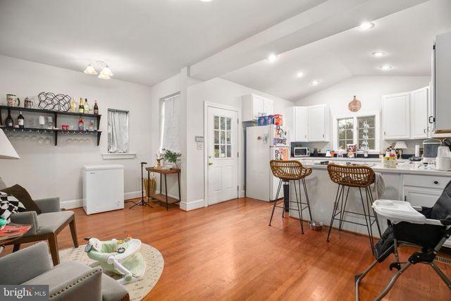 1717 HIGHLAND RD, Fredericksburg, VA 22401