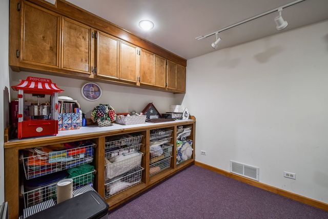 1580 Turnberry Court, Geneva, IL 60134