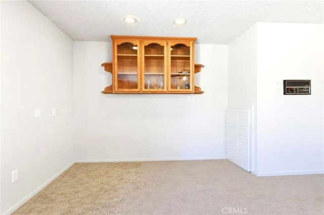 16810 Danbury, Hesperia, CA 92345