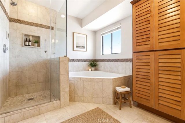 16810 Danbury, Hesperia, CA 92345