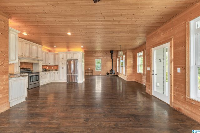 168 LAYKE POINTE, Clanton, AL 35046