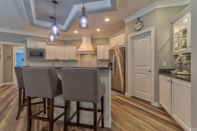 13201 Prestwick Court, Evansville, IN 47725