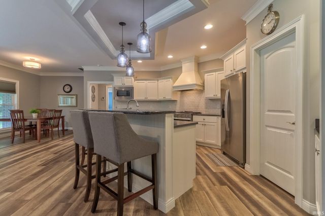 13201 Prestwick Court, Evansville, IN 47725