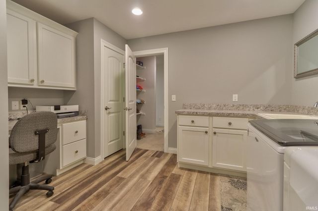 13201 Prestwick Court, Evansville, IN 47725