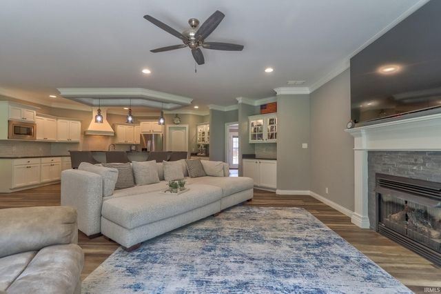 13201 Prestwick Court, Evansville, IN 47725