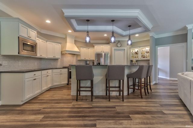 13201 Prestwick Court, Evansville, IN 47725