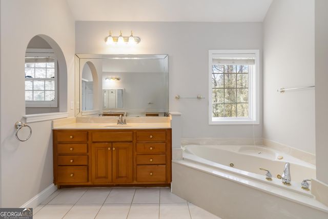 408 Castle Rock, Mcdonough, GA 30253
