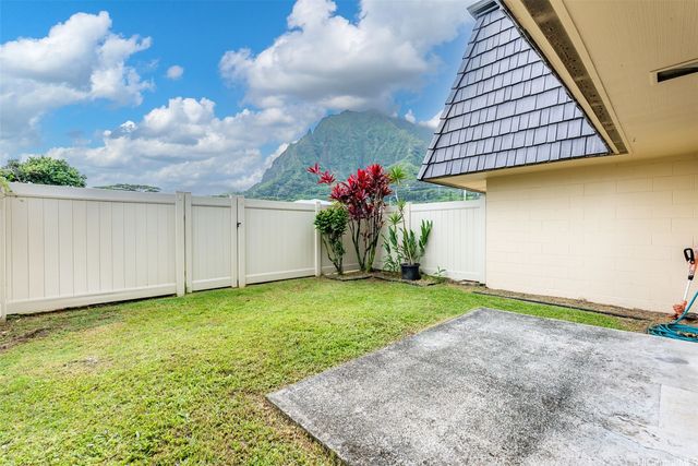 46-445-C Kahuhipa Street C, Kaneohe, HI 96744