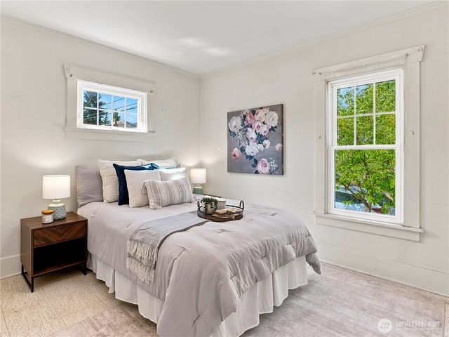 7719 Ashworth Avenue N, Seattle, WA 98103