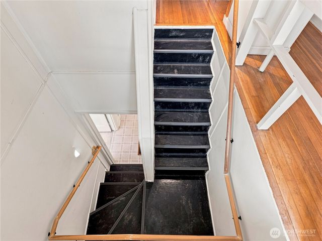 7719 Ashworth Avenue N, Seattle, WA 98103