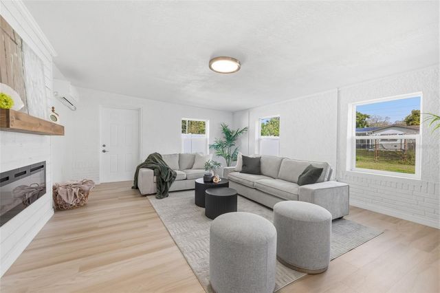 1027 27TH AVENUE S, St Petersburg, FL 33705