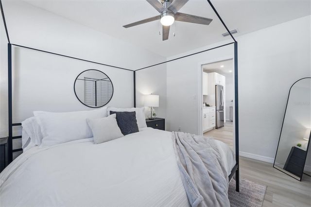 1027 27TH AVENUE S, St Petersburg, FL 33705