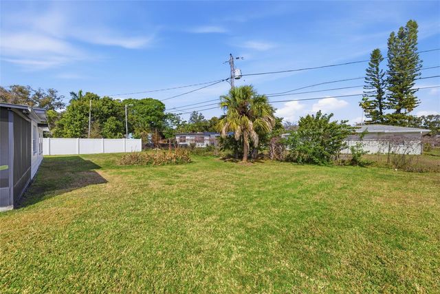 1027 27TH AVENUE S, St Petersburg, FL 33705