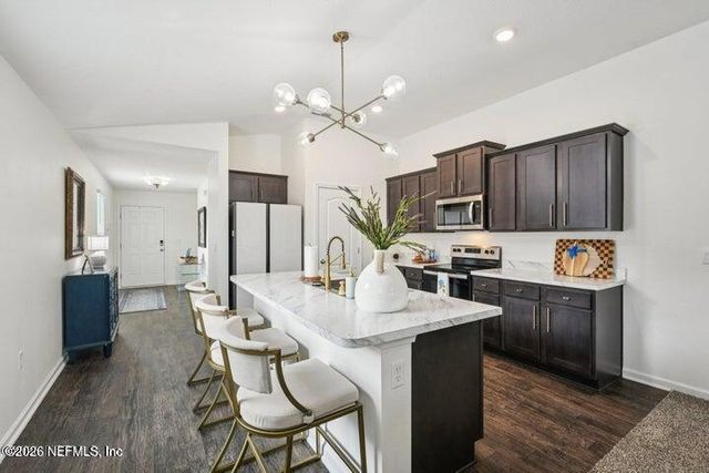 2458 FALLING STAR Lane, Green Cove Springs, FL 32043