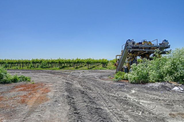 37830 Jefferson Blvd, Clarksburg, CA 95612