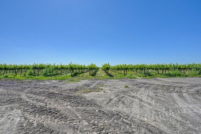 37830 Jefferson Blvd, Clarksburg, CA 95612