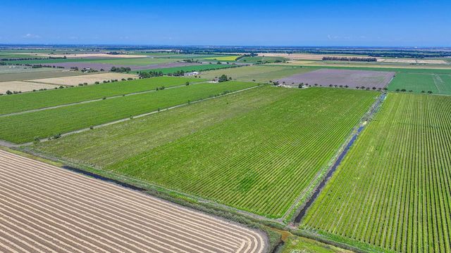 37830 Jefferson Blvd, Clarksburg, CA 95612