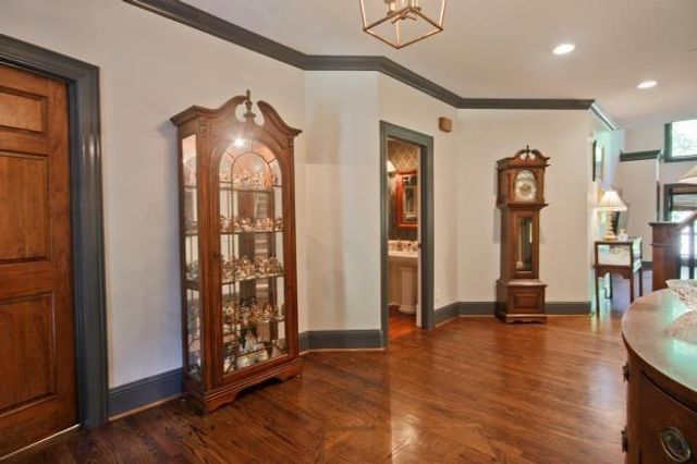 1692 N Hadaway Road NW, Kennesaw, GA 30152