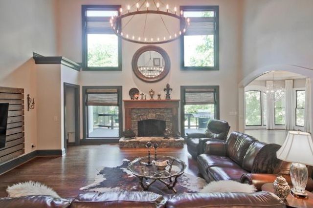 1692 N Hadaway Road NW, Kennesaw, GA 30152