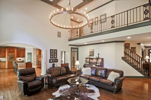 1692 N Hadaway Road NW, Kennesaw, GA 30152