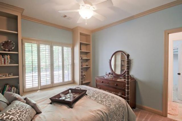 1692 N Hadaway Road NW, Kennesaw, GA 30152