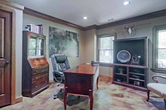 1692 N Hadaway Road NW, Kennesaw, GA 30152