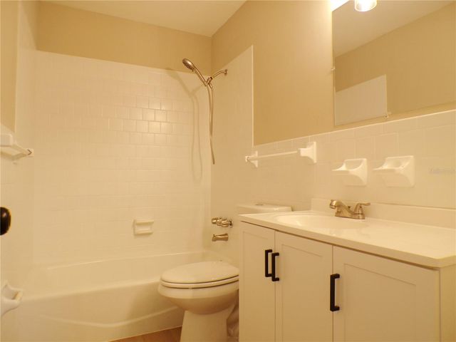1622 17TH STREET E, Bradenton, FL 34208