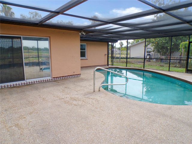1622 17TH STREET E, Bradenton, FL 34208