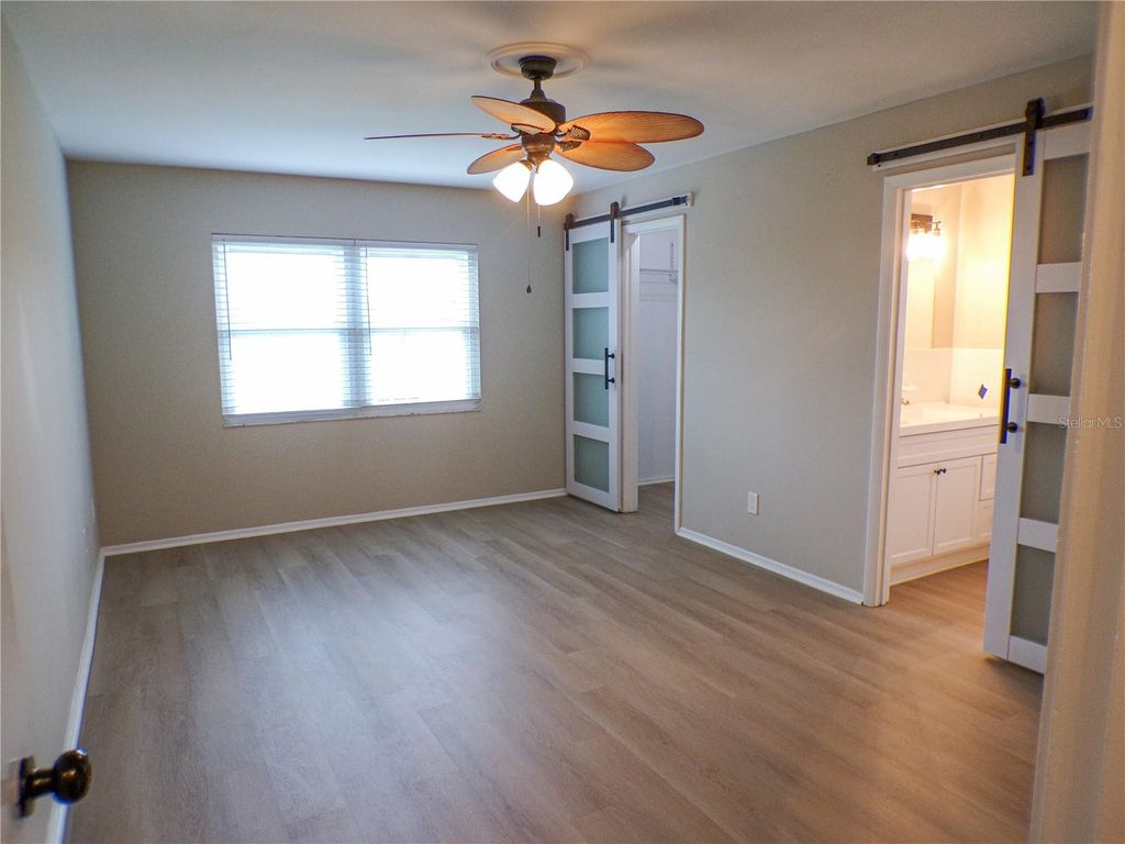 Image 20 of property listing at 1622 17TH STREET E, Bradenton, FL 34208