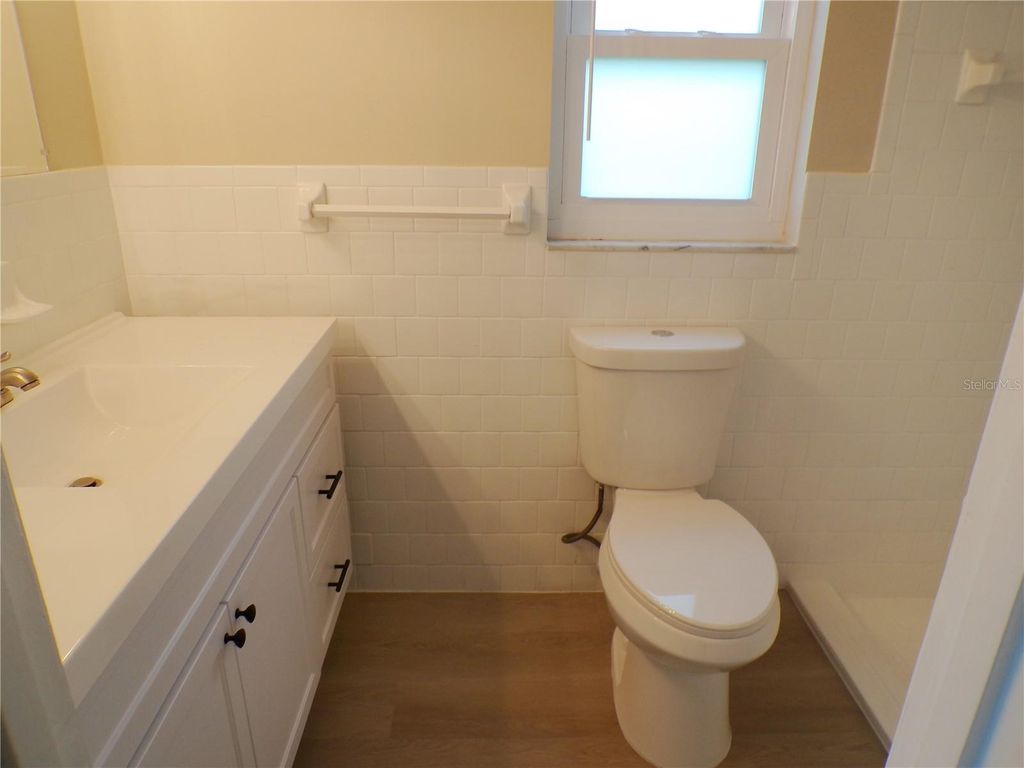 Image 22 of property listing at 1622 17TH STREET E, Bradenton, FL 34208