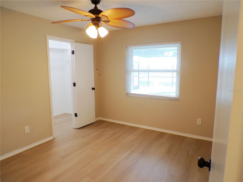 Image 29 of property listing at 1622 17TH STREET E, Bradenton, FL 34208