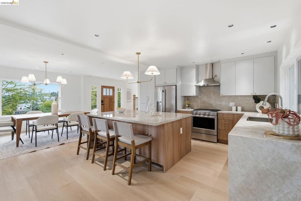 Image 10 of property listing at 4034 Balfour, Oakland, CA 94610