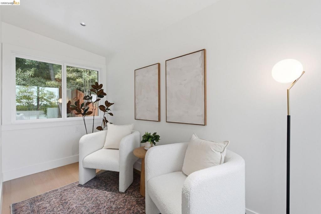 Image 19 of property listing at 4034 Balfour, Oakland, CA 94610