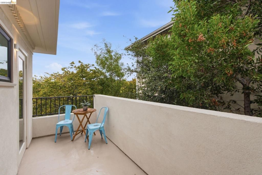 Image 25 of property listing at 4034 Balfour, Oakland, CA 94610