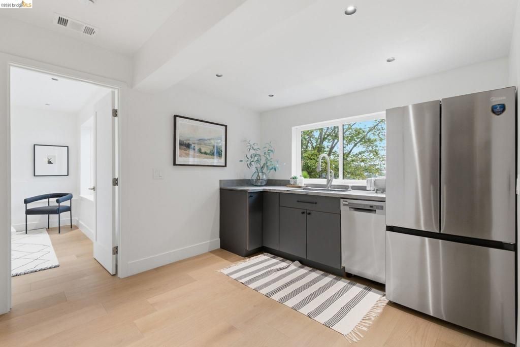 Image 28 of property listing at 4034 Balfour, Oakland, CA 94610