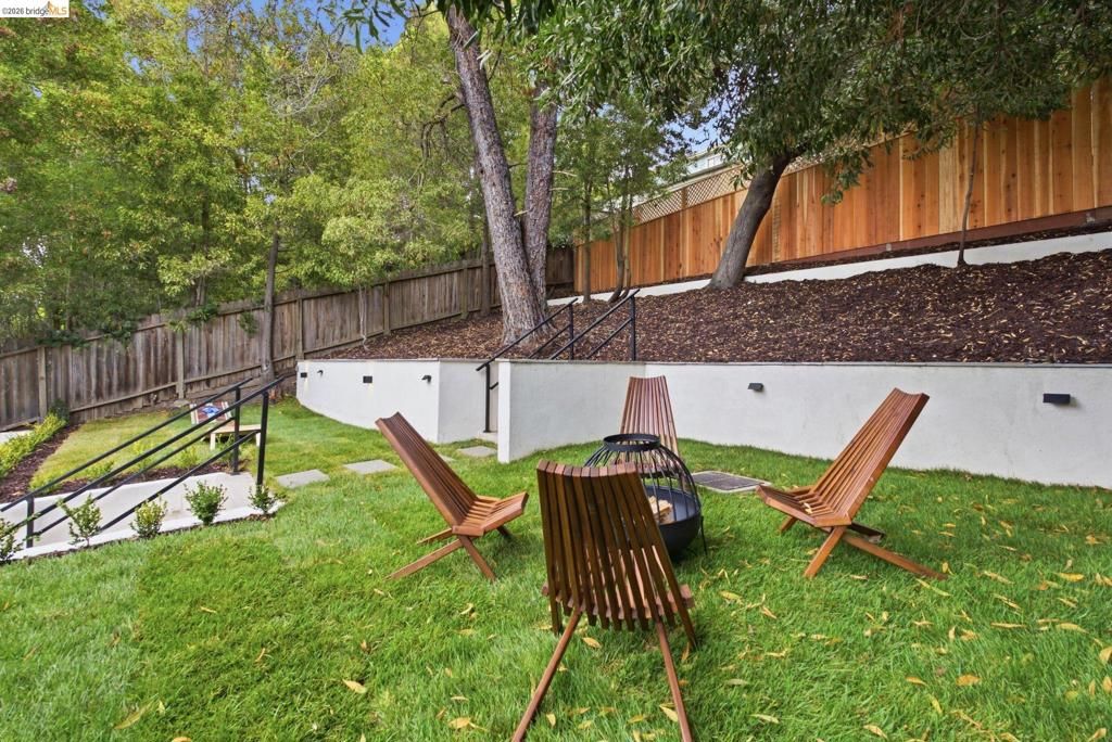 Image 34 of property listing at 4034 Balfour, Oakland, CA 94610