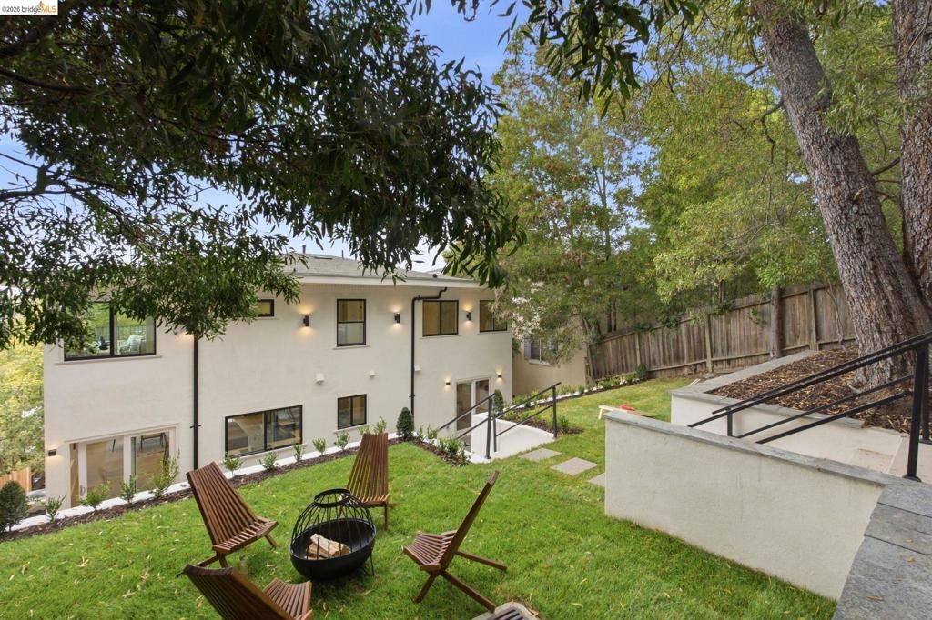 Image 35 of property listing at 4034 Balfour, Oakland, CA 94610
