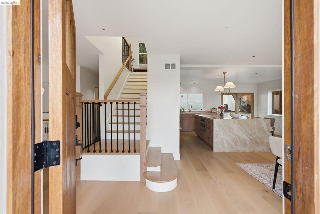 Image 4 of property listing at 4034 Balfour, Oakland, CA 94610