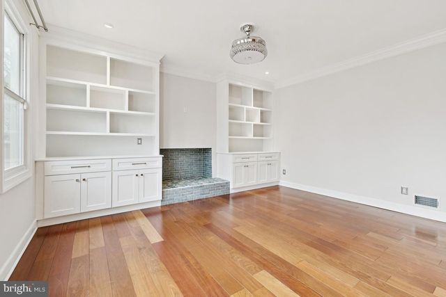 14408 TRACY SCHAR LN, Centreville, VA 20121