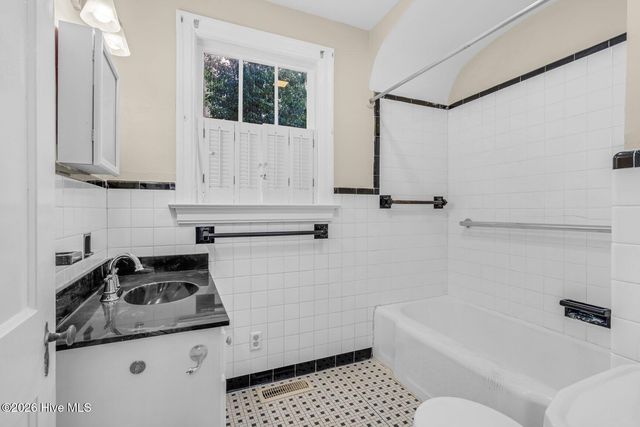 1041 Lafayette Avenue, Rocky Mount, NC 27803