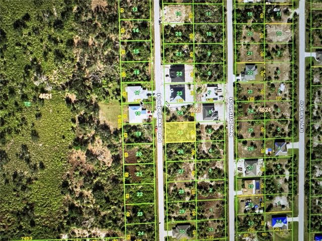 10444 PORT EVERGLADES STREET, Port Charlotte, FL 33981