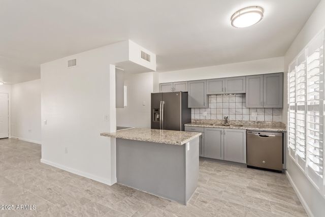 13223 W BONANZA Drive, Sun City West, AZ 85375