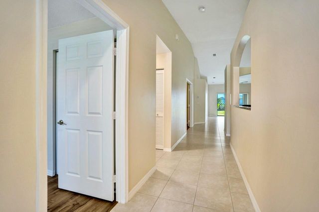 8375 Logia Circle, Boynton Beach, FL 33472