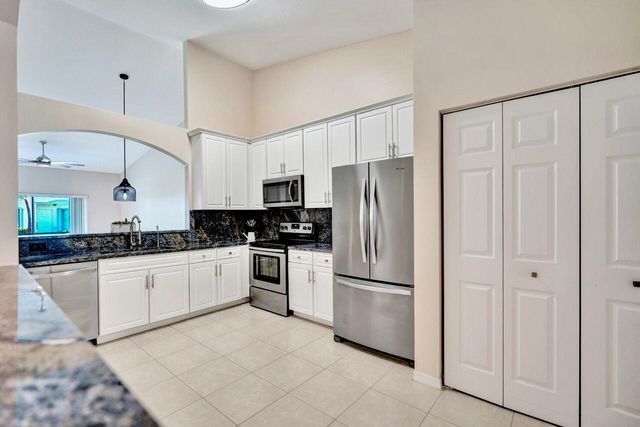 8375 Logia Circle, Boynton Beach, FL 33472
