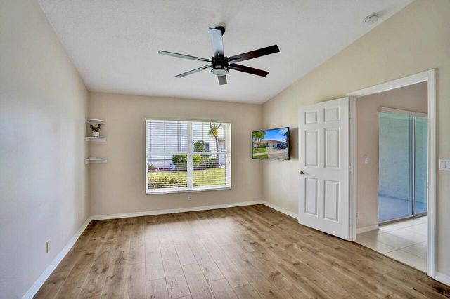 8375 Logia Circle, Boynton Beach, FL 33472
