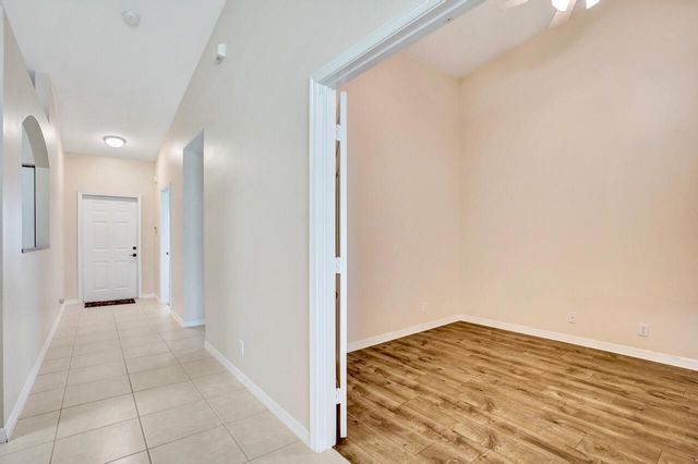 8375 Logia Circle, Boynton Beach, FL 33472
