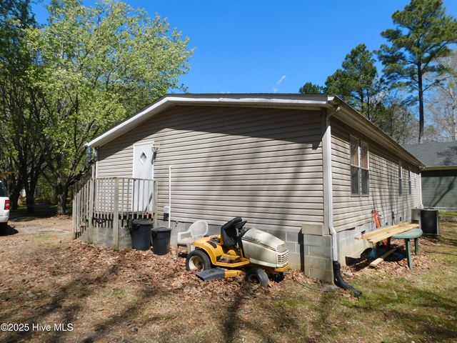 141 W Island Trail, Hertford, NC 27944