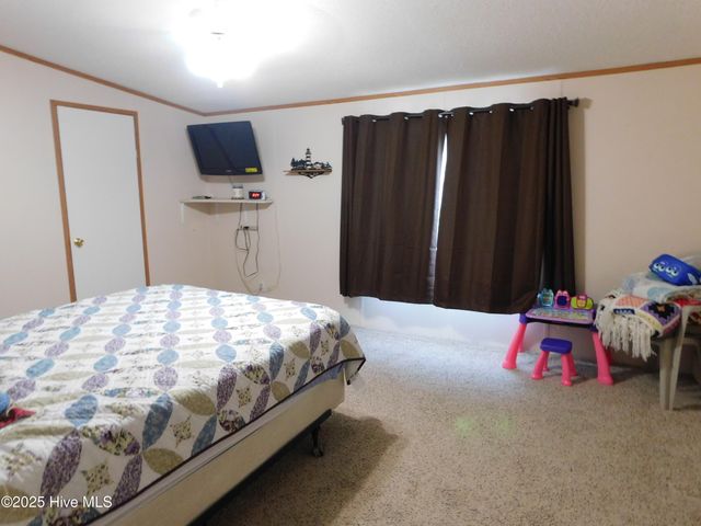 141 W Island Trail, Hertford, NC 27944